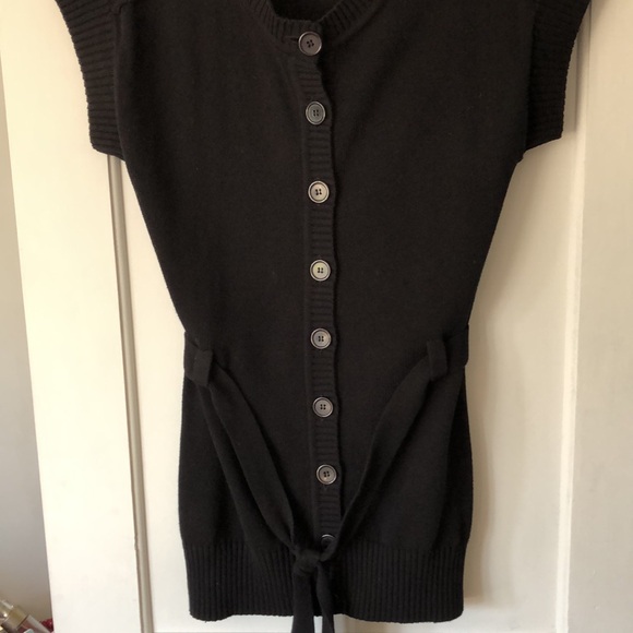 Mercer Street black cap sleeve. Button down tie belt cardigan.‎ Size small. EUC - Picture 2 of 5